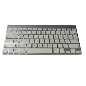 Apple Wireless Bluetooth Keyboard A1314 Silver White